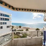 Апартаменты Tropico Carihuela View & Parking Торремолинос