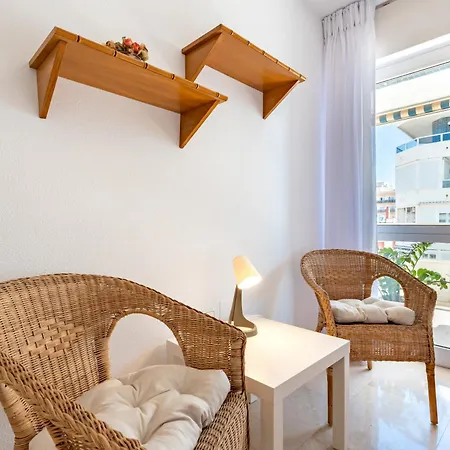 Tropico Carihuela View & Parking 公寓