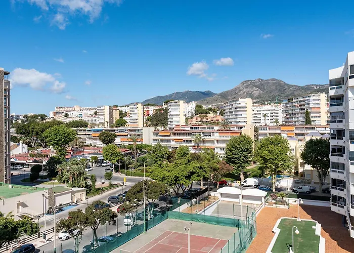 Tropico Carihuela View & Parking