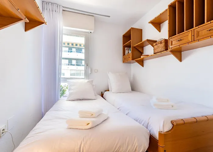 Tropico Carihuela View & Parking Apartament Torremolinos