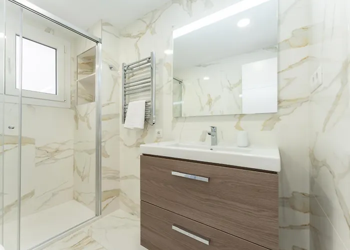 Tropico Carihuela View & Parking Apartament Torremolinos