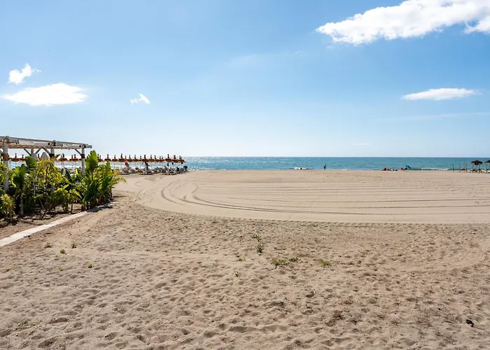 Tropico Carihuela View & Parking